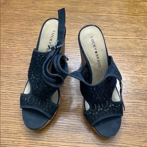 Lucky brand wedge sandals